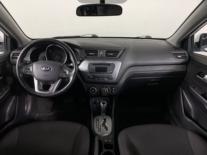 KIA Rio 1.6, 2014 года, Автоматическая, БЕЛЫЙ