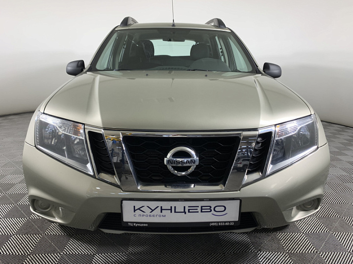 Nissan Terrano 1.998, 2015 года, 4at, Серо-бежевый