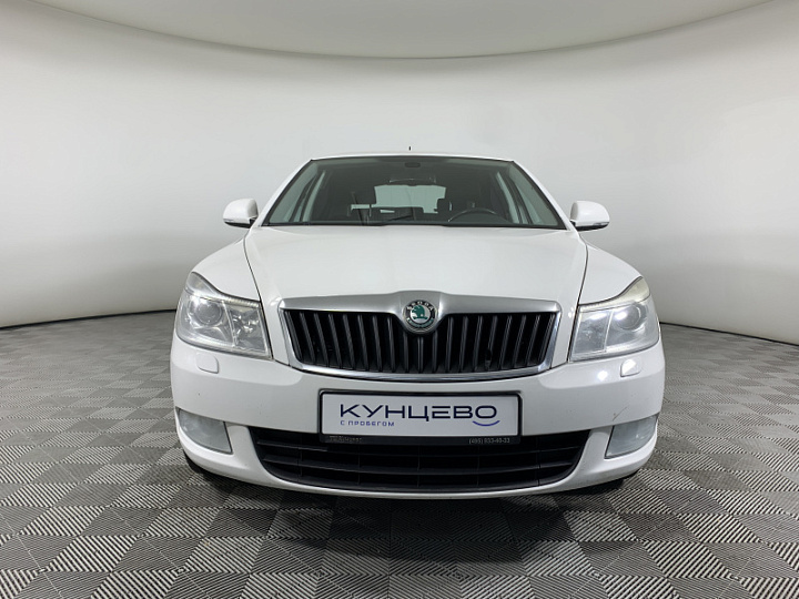 SKODA Octavia 1.8, 2012 года, Автоматическая, БЕЛЫЙ