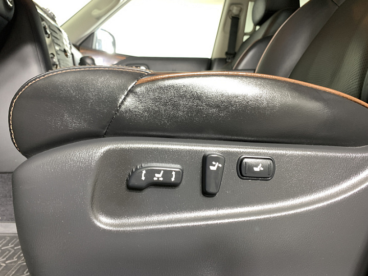 NISSAN Patrol 5.6, 2012 года, Автоматическая, ЧЕРНЫЙ