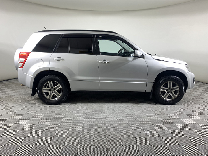 Suzuki Grand Vitara 2, 2014 года, Автоматическая, Серебристый