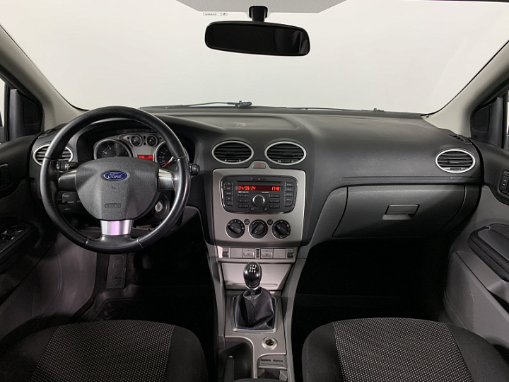 FORD Focus 1.8, 2010 года, Механика, ФИОЛЕТОВЫЙ