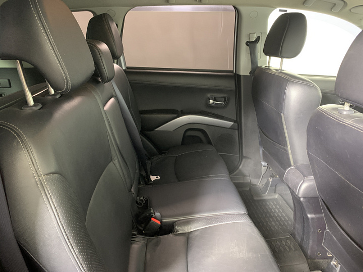 MITSUBISHI Outlander 2, 2010 года, Вариатор, СЕРЫЙ