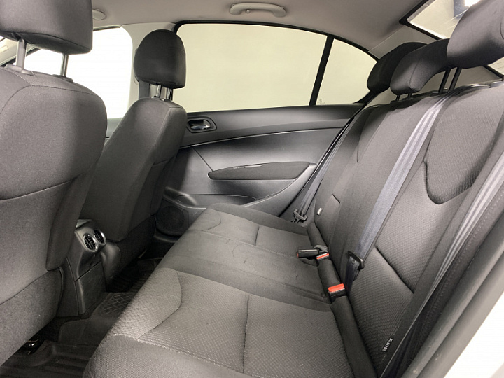 PEUGEOT 408 1.6, 2013 года, Автоматическая, Серебристый