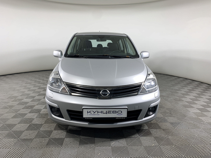 NISSAN Tiida 1.6, 2011 года, Автоматическая, Серебристый