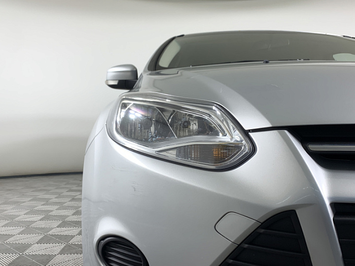 FORD Focus 1.6, 2012 года, Механика, Серебристый