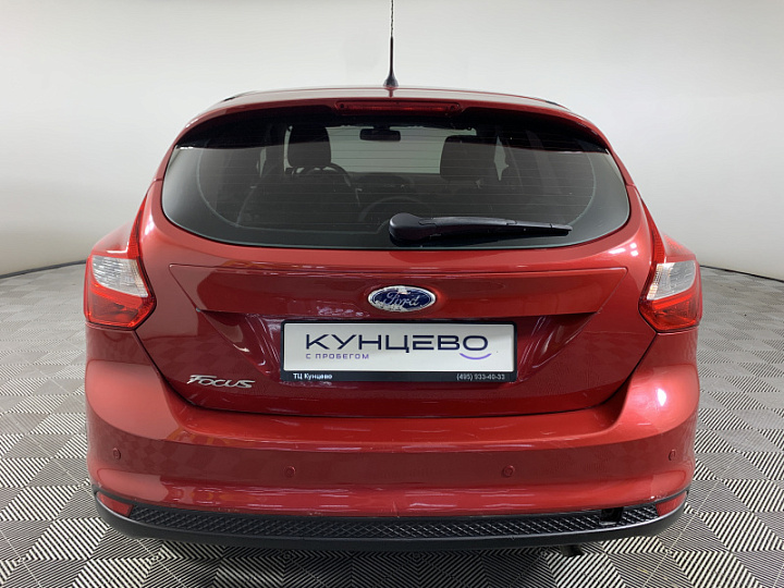 FORD Focus 1.6, 2013 года, Робот, КРАСНЫЙ