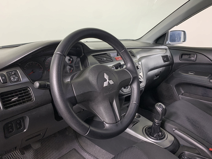 Mitsubishi Lancer 1.6, 2007 года, Механика, cеребристый