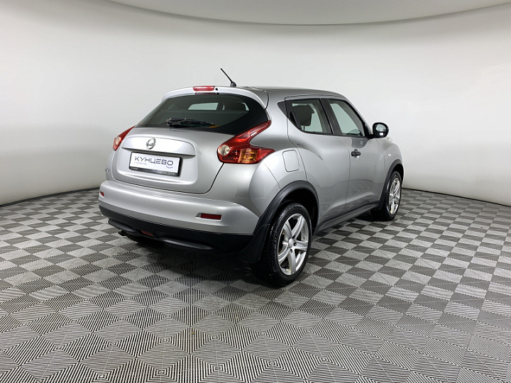 NISSAN Juke 1.6, 2013 года, Вариатор, Серебристый