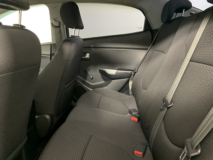 KIA Rio 1.4, 2014 года, Автоматическая, ЧЕРНЫЙ