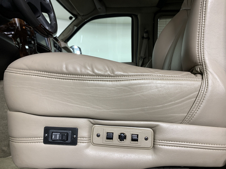 CHEVROLET Express 5.4, 2006 года, Автоматическая, ТЕМНО-СИНИЙ