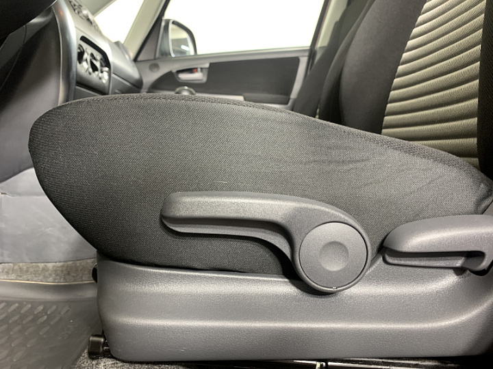 SUZUKI SX4 1.6, 2010 года, Механика, ОРАНЖЕВЫЙ