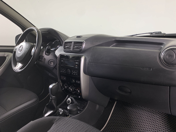 NISSAN Terrano 2, 2017 года, Автоматическая, ЧЕРНЫЙ