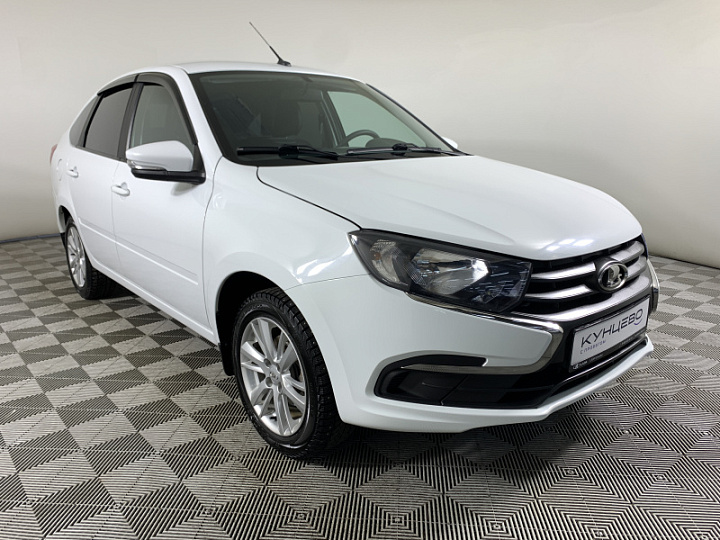 Lada Granta 1.6, 2023 года, Механика, БЕЛЫЙ