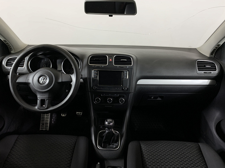 VOLKSWAGEN Golf 1.4, 2011 года, Механика, БЕЛЫЙ