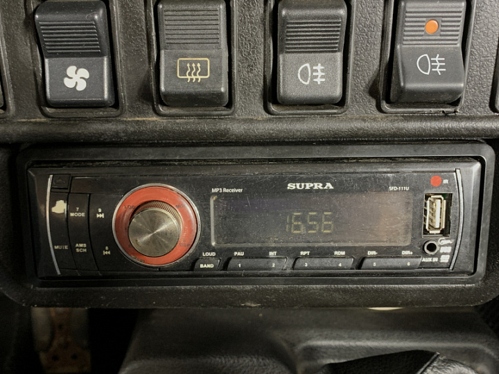 ВАЗ 2131 (4x4) «Нива» 1.7, 2007 года, Механика, Серо-зеленый