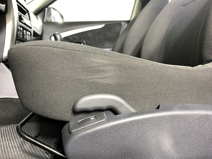 NISSAN Almera 1.6, 2015 года, Механика, ЧЕРНЫЙ