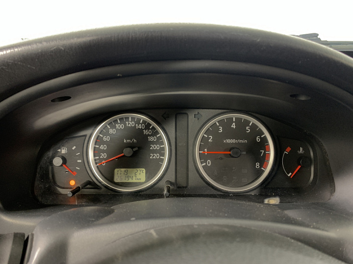 NISSAN Almera 1.8, 2004 года, Автоматическая, БЕЖЕВЫЙ