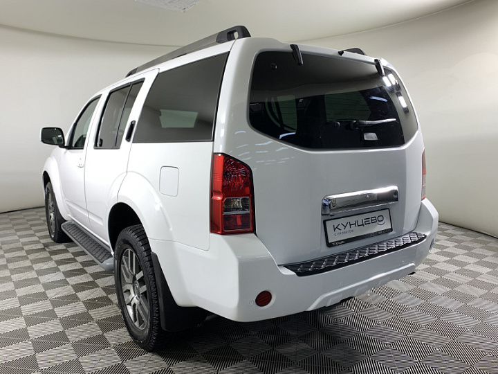 NISSAN Pathfinder 2.5, 2011 года, Автоматическая, БЕЛЫЙ