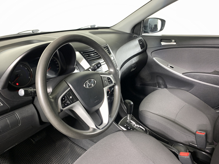HYUNDAI Solaris 1.4, 2012 года, Автоматическая, ЧЕРНЫЙ