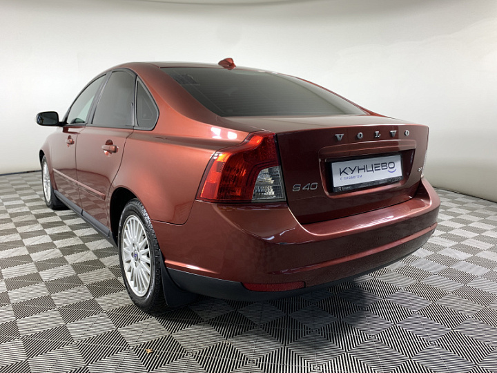 VOLVO S40 2.4, 2009 года, Автоматическая, КРАСНЫЙ