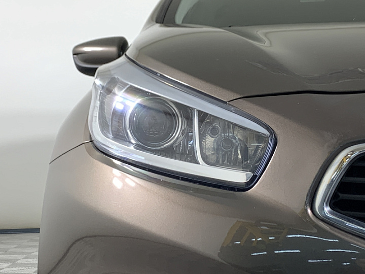 KIA Ceed 1.6, 2015 года, Механика, КОРИЧНЕВЫЙ