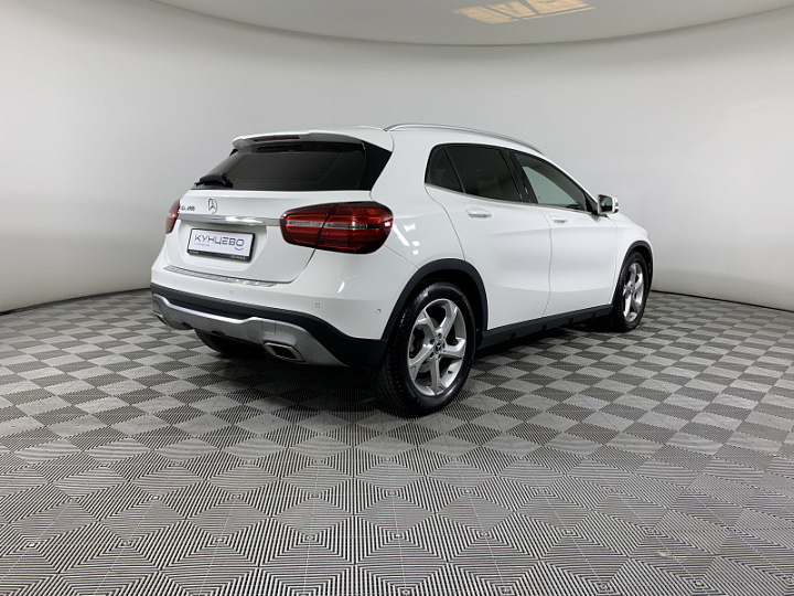 MERCEDES-BENZ GLA 1.6, 2019 года, Автоматическая, БЕЛЫЙ