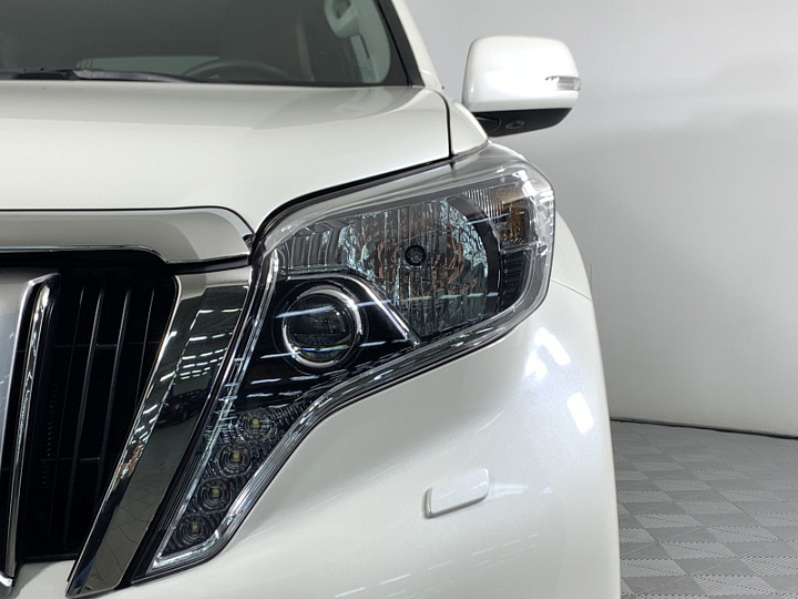 TOYOTA Land Cruiser Prado 4, 2015 года, Автоматическая, БЕЛЫЙ