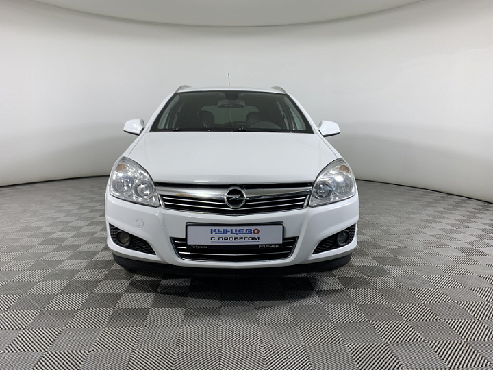 OPEL Astra 1.8, 2012 года, Автоматическая, БЕЛЫЙ