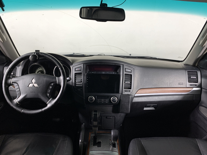 MITSUBISHI Pajero 3.2, 2008 года, Автоматическая, ЧЕРНЫЙ