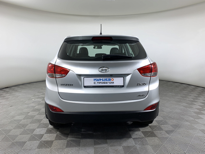HYUNDAI ix35 2, 2012 года, Автоматическая, Серебристый