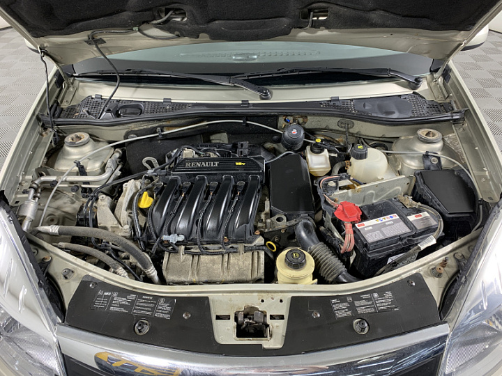 RENAULT Sandero 1.6, 2011 года, Автоматическая, БЕЖЕВЫЙ