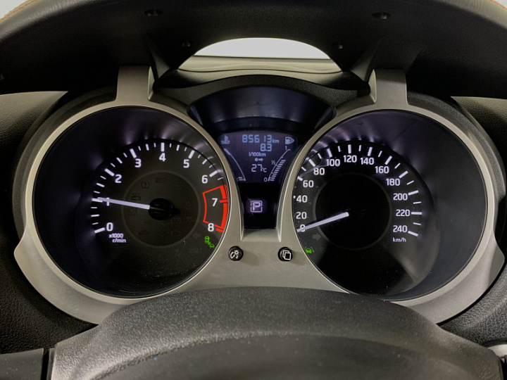 NISSAN Juke 1.6, 2018 года, Вариатор, СЕРЫЙ
