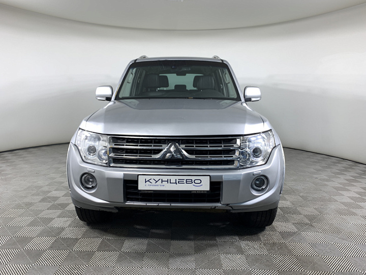 MITSUBISHI Pajero 3, 2011 года, Автоматическая, Серебристый