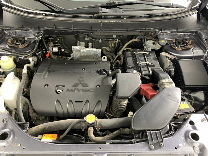MITSUBISHI Outlander 2.4, 2012 года, Вариатор, СЕРЫЙ