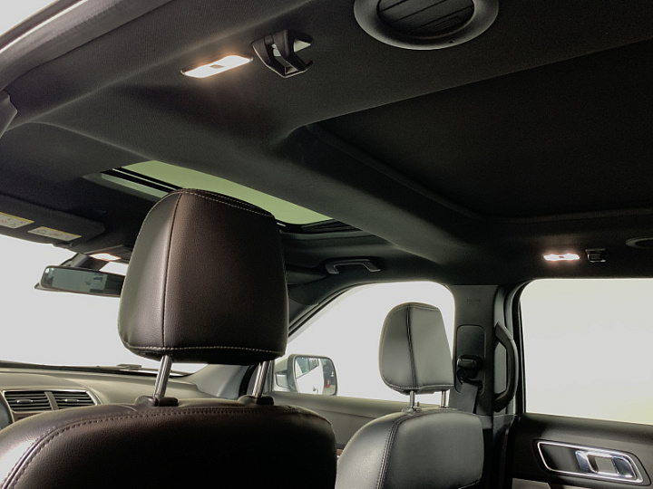 FORD Explorer 3.5, 2018 года, Автоматическая, Серебристый