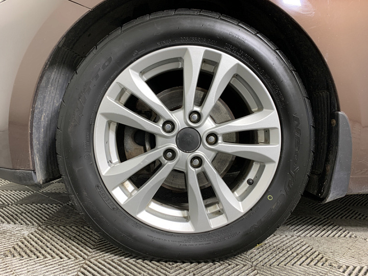 KIA Ceed 1.6, 2012 года, Автоматическая, КОРИЧНЕВЫЙ
