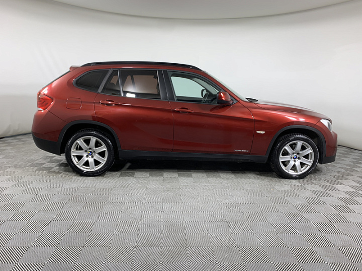 BMW X1 2, 2012 года, Автоматическая, КРАСНЫЙ