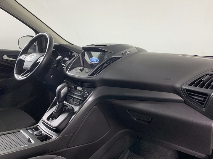 FORD Kuga 2.5, 2018 года, Автоматическая, ЧЕРНЫЙ