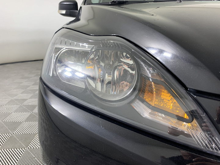 Ford Focus 1.6, 2008 года, Механика, ЧЕРНЫЙ