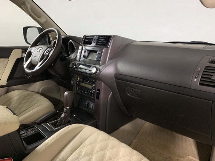 TOYOTA Land Cruiser Prado 3, 2011 года, Автоматическая, ЧЕРНЫЙ