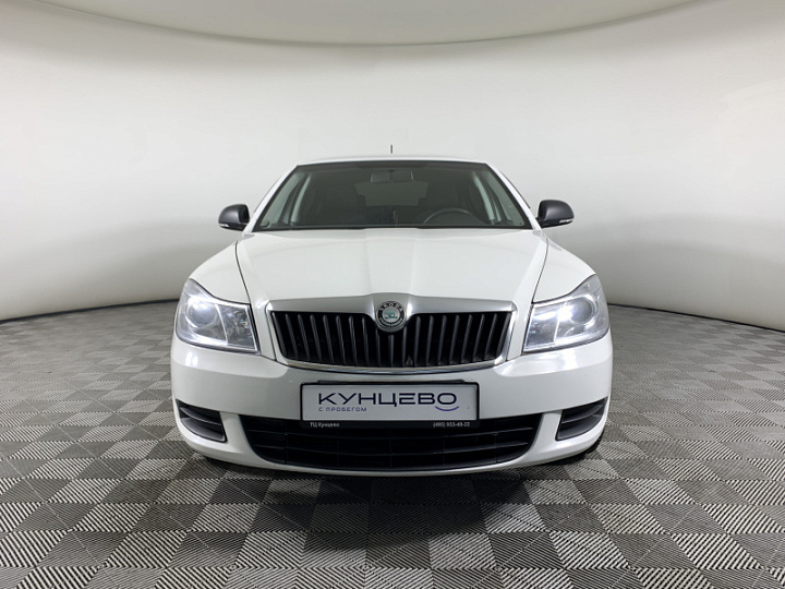 SKODA Octavia 1.4, 2012 года, Механика, БЕЛЫЙ