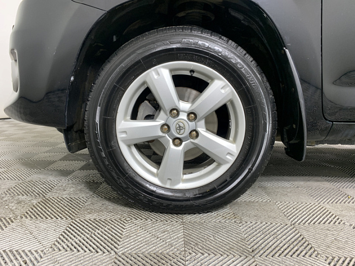TOYOTA RAV4 2, 2010 года, Вариатор, ЧЕРНЫЙ