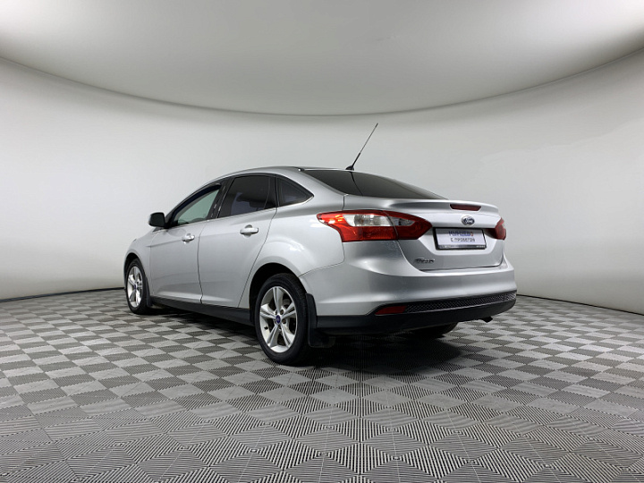 FORD Focus 1.6, 2012 года, Механика, Серебристый