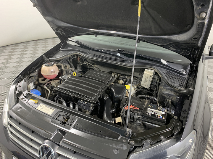VOLKSWAGEN Polo 1.6, 2019 года, Автоматическая, ЧЕРНЫЙ