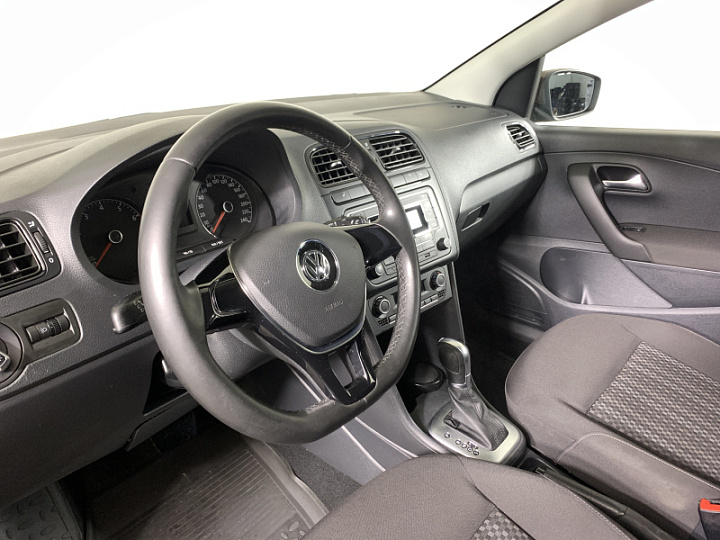 VOLKSWAGEN Polo 1.6, 2017 года, Автоматическая, КОРИЧНЕВЫЙ