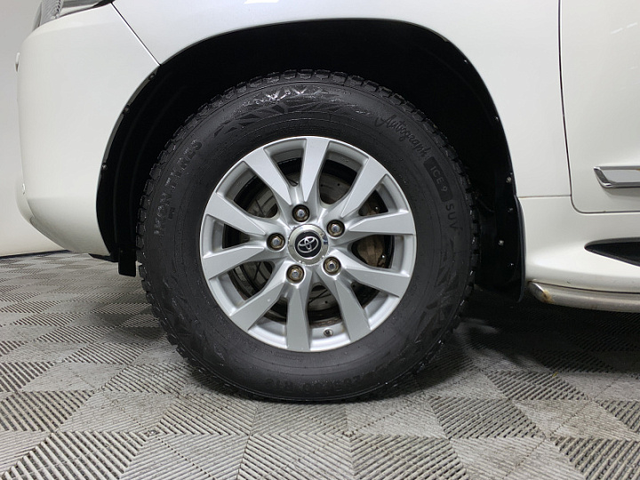 TOYOTA Land Cruiser 4.5, 2016 года, Автоматическая, БЕЛЫЙ
