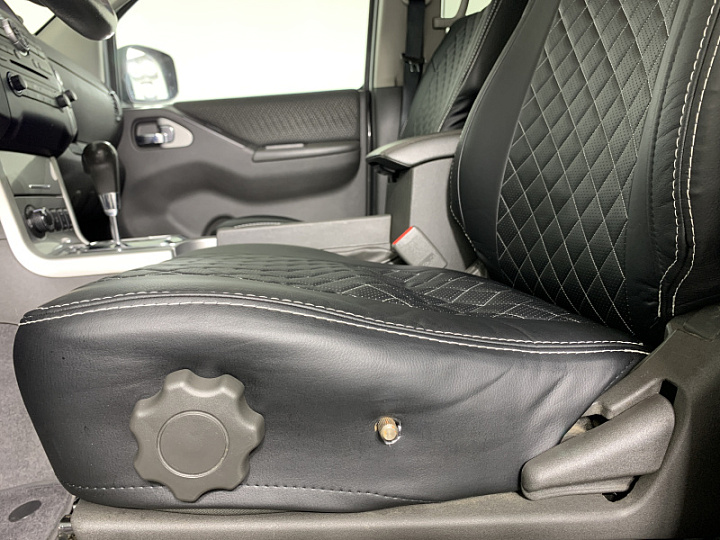 NISSAN Pathfinder 2.5, 2013 года, Автоматическая, БЕЛЫЙ