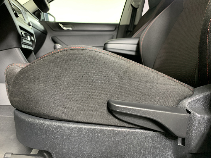 SKODA Rapid 1.6, 2015 года, Механика, БЕЛЫЙ