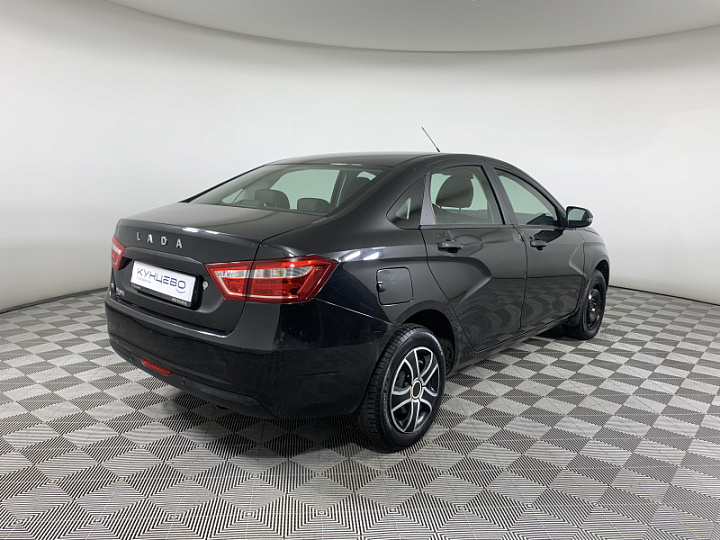 Lada Vesta 1.6, 2016 года, Робот, ЧЕРНЫЙ